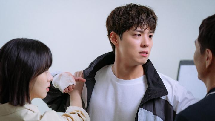 8 Film dan Acara TV Park Bo Gum Dengan Rating Tinggi