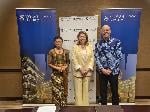 (From left to right) Chief Operations Officer of Monash Indonesia Tantia Dian Permata, Vice-Chancellor & President of Monash University Sharon Pickering, Pro Vice-Chancellor & President of Monash Indonesia Matthew Nicholson after a press conference at the Fairmont Hotel Jakarta on Saturday, July 19, 2025. TEMPO/Petir Garda Bhwana