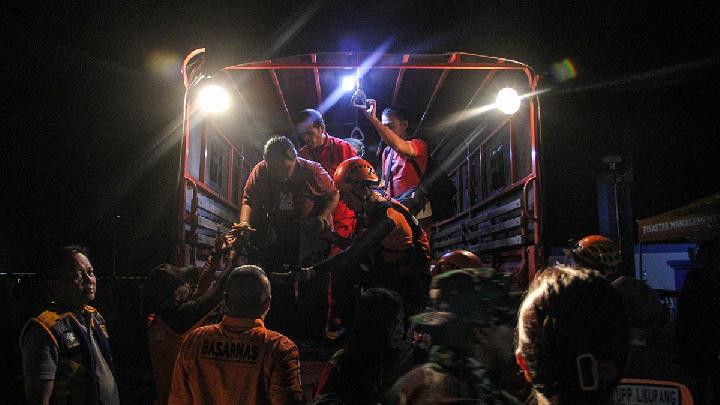 Evacuation of KM Barcelona Ferry Fire Victims in North Sulawesi Completed