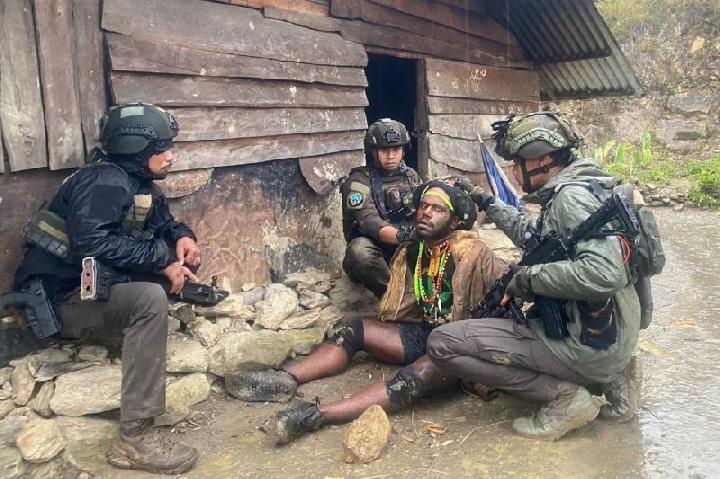 Cartenz Peace Task Force Captures Separatist TPNPB OPM Member
