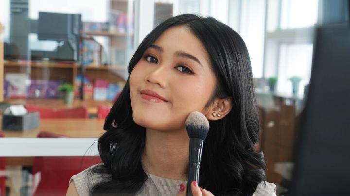 Sea Makeup, Kosmetik Harian yang Aman untuk Kulit Berjerawat