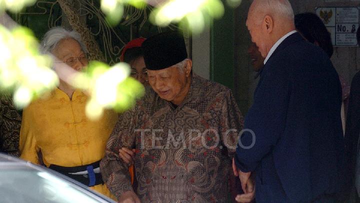 5 World Figures Who Experienced Comas: From Soeharto to Fidel Castro