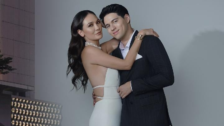 Penampilan Serasi Luna Maya dan Maxime Bouttier di Pemotretan Terbaru