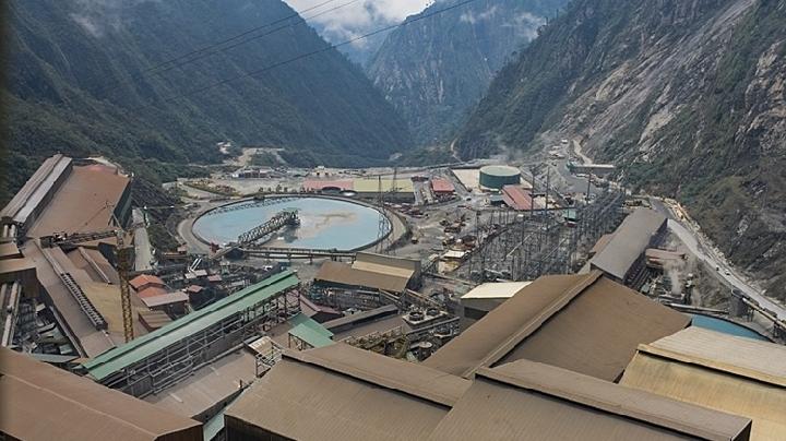 Smelter Manyar, Integrasi Industridan Lingkungan Hidup