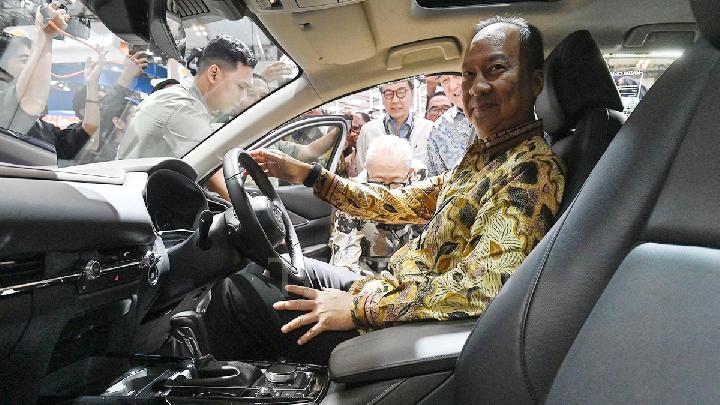 Foreign Investors Can Secure 25% Indonesia's TKDN Through Local Hiring