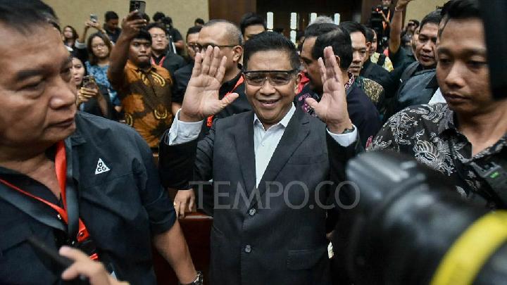 Kata Ganjar soal Peluang Pergantian Sekjen PDIP setelah Hasto Divonis Penjara