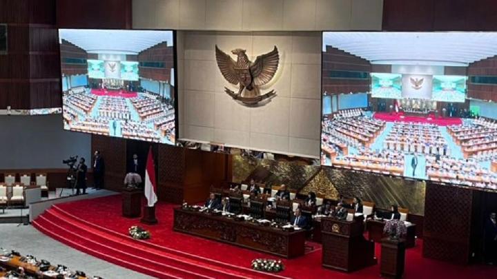 DPR Bentuk Pansus Haji 2025, Apa Bedanya dengan Tahun Lalu?