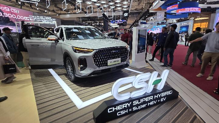 Chery Tiggo 9 CSH Meluncur di GIIAS 2025, Harga Rp 719,9 Juta
