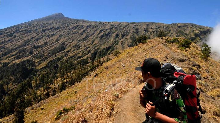 Indonesia's Mount Rinjani to Reopen with New Safety Protocols After Fatal Accidents