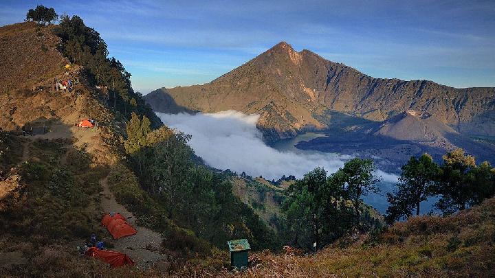 Mount Rinjani to Reopen for Climbers on August 11, 2025