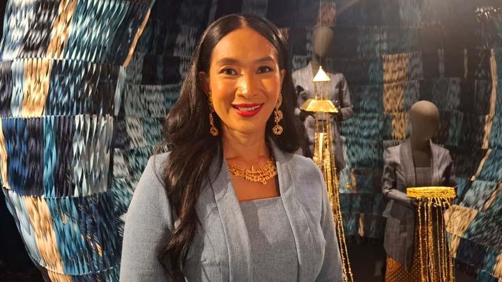 Happy Salma Ungkap Makna Identitas dalam Kilau Baru Tulola Jewelry