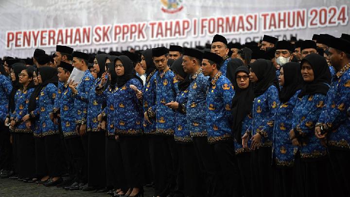 Pemkot Bandung Tetapkan 7.375 Pekerja Honorer Jadi PPPK