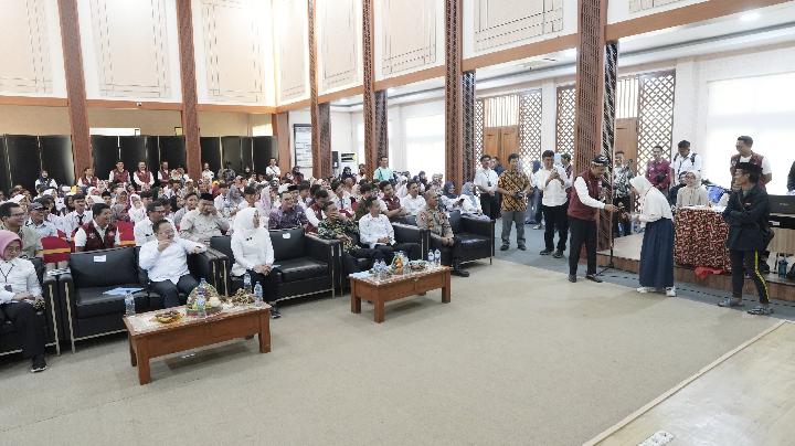 Mimpi Komalasari Jadi Anggota TNI Kembali Terbuka Berkat Sekolah Rakyat