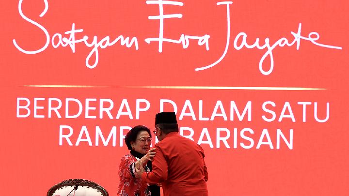 Terpopuler: Megawati Rangkap Jabatan Sekjen PDIP hingga Motif Usul Pemakzulan Gibran