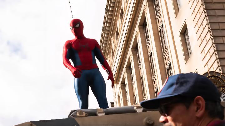 Kostum Baru Tom Holland untuk Film Spider-Man: Brand New Day