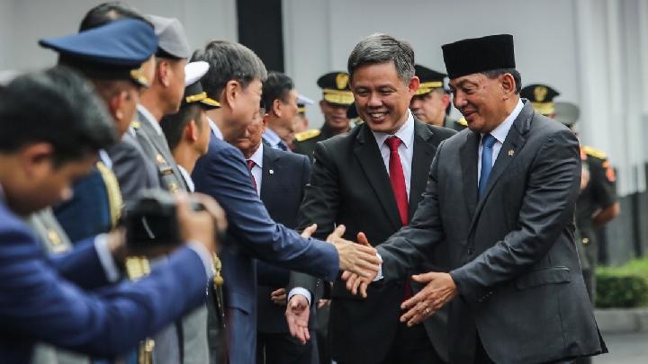 Menteri Pertahanan: TNI Tak Perlu Membentuk Angkatan Siber