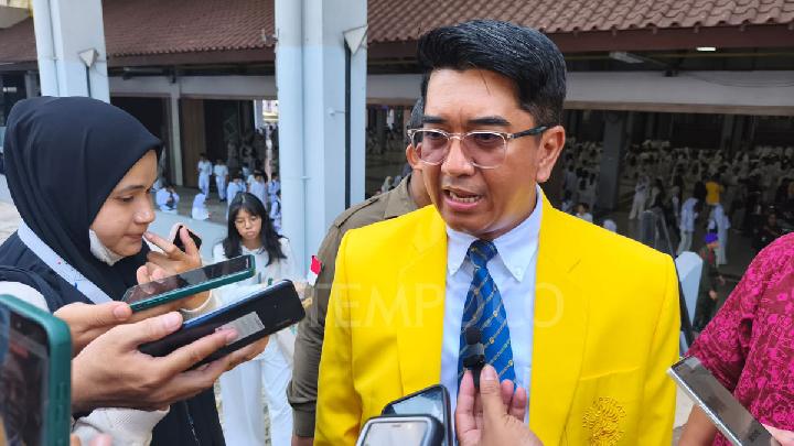 UI Bagikan Laptop untuk Mahasiswa Baru dengan Nilai Terbaik dan Ekonomi Lemah