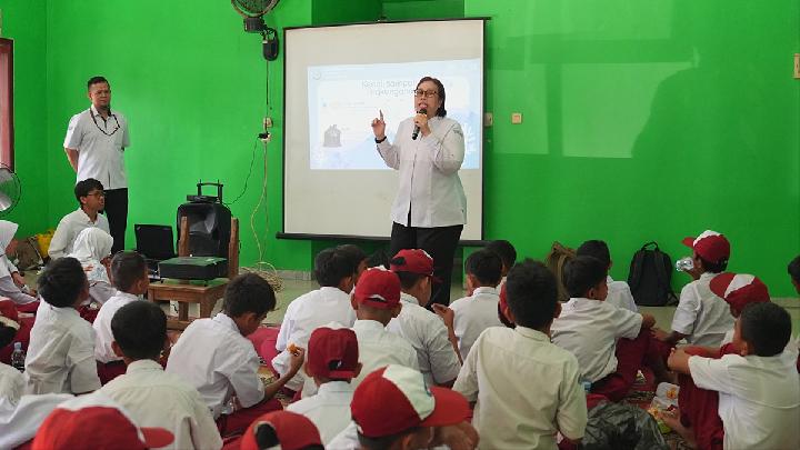 KKP Edukasi Laut Sehat Bebas Sampah ke Ratusan Siswa di Jakarta Utara