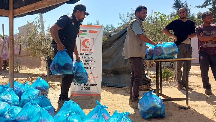 Indonesia Sends Urgent Food Aid Amid Growing Starvation in Gaza