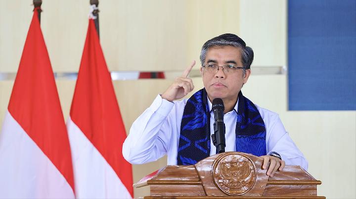 Menteri Ketenagakerjaan, Yassierli mengimbau perusahaan memberikan kesempatan kepada pekerja untuk ikut memeriahkan HUT RI ke-80. Foto: Dok. Kementerian Ketenagakerjaan