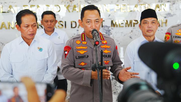 West Kalimantan Forest Fire Hotspots Declining, Says Police Chief