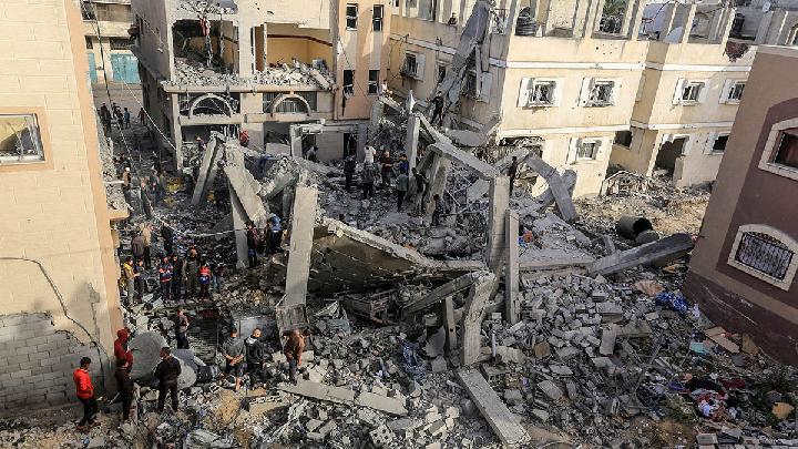 Gaza Death Toll Surpasses 62,000 Amid Relentless Israeli Attacks, Starvation