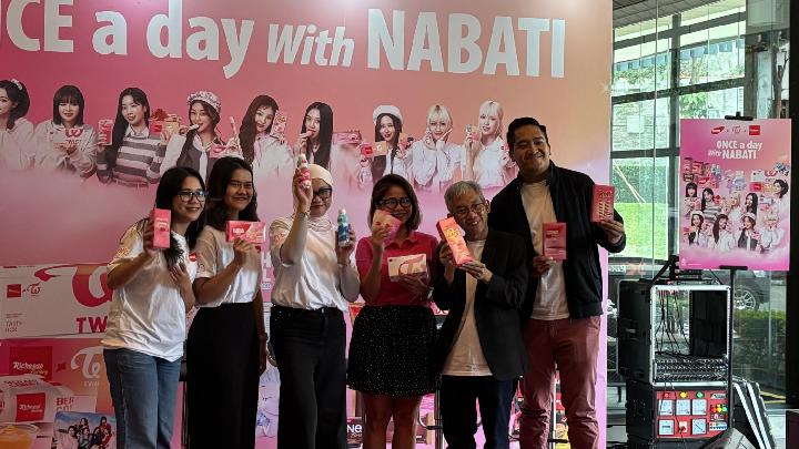 ONCE a Day with Nabati, Serunya Merayakan Kolaborasi Nabati dan TWICE di Bandung