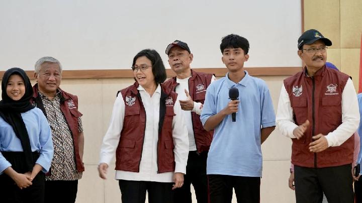 Sri Mulyani Puji Fasilitas dan Toleransi di Sekolah Rakyat
