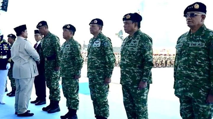 Pelantikan Para Jenderal TNI di Batujajar dan Kasus Kematian Prada Lucky di NTT