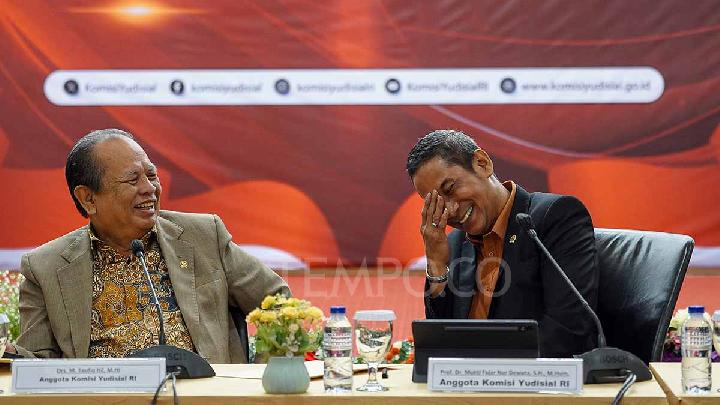 Komisi III Terima 13 Nama Calon Hakim Agung dan 3 Hakim Ad Hoc HAM