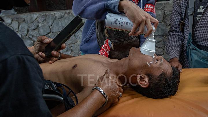 Here Are the Victims in the Protest Demanding Pati Regent to Step Down