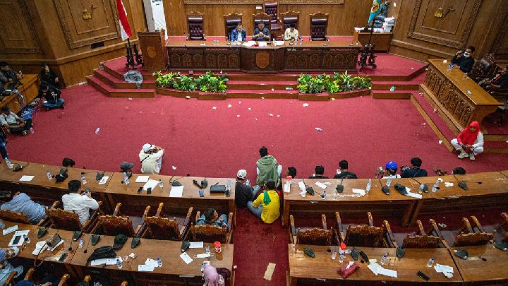 Apa Saja yang Membuat Kepala Daerah Bisa Dimakzulkan?