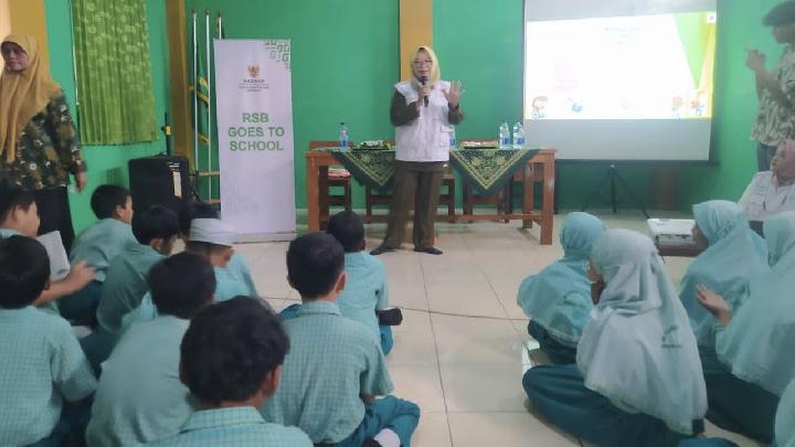 Rumah Sehat Baznas Bekali Siswa Sidoarjo Pengetahuan Hidup Sehat