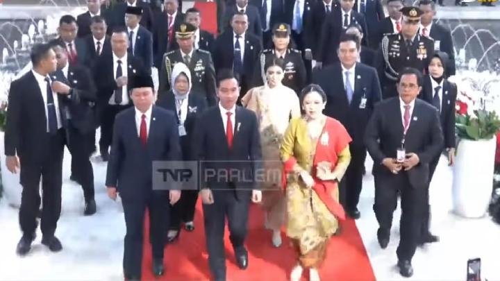 Gibran Disambut Puan hingga Bersalaman dengan Try Sutrisno di Sidang Tahunan MPR