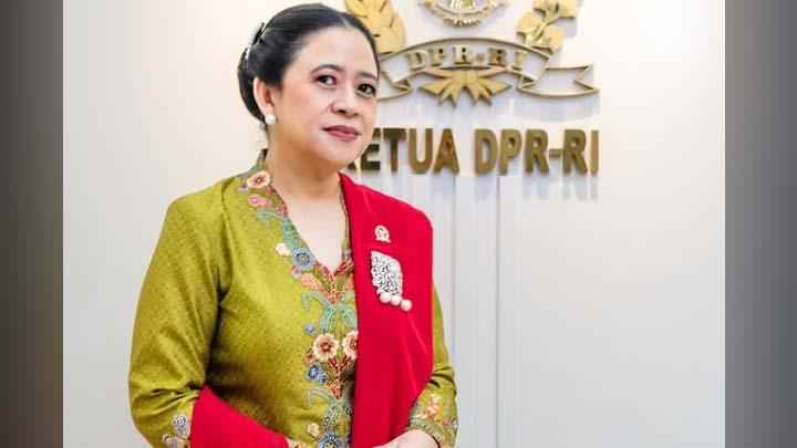 Potret Puan Maharani Berbalut Kebaya Kartini dan Kain Batik Hokokai di Sidang Tahunan MPR