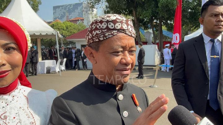 Berbaju Adat Solo, Bahlil Bilang Tak Ada Hubungannya dengan Jokowi