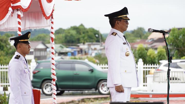 Heriyus Pimpin Upacara HUT ke-80 RI di Murung Raya