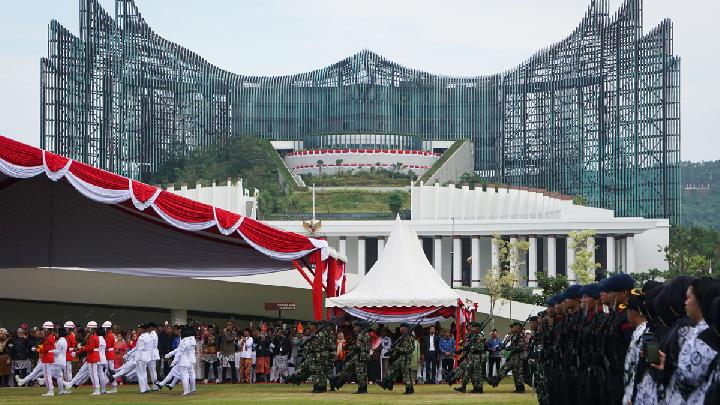 Basuki Leads Indonesia's 80th Independence Day at IKN with Special Orchestra Performance