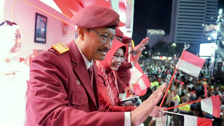 Sosyal İşler Bakanlığı otomobilleri eğitim ruhunu gösterir ve güçlendirilir