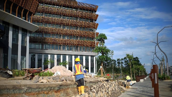Prabowo's Reluctance to Expedite IKN's Construction: From Infrequent Meetings to Weather Complaints