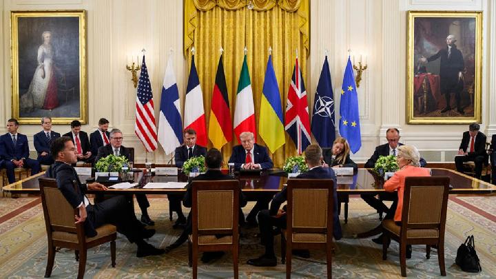 Trump Calls Putin to Arrange Trilateral Talks with Zelensky After White House Summit