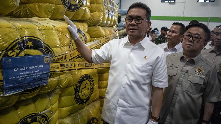 Mendag: Maraknya Pakaian Bekas Ilegal Bukan Akibat Kebijakan Impor Tekstil