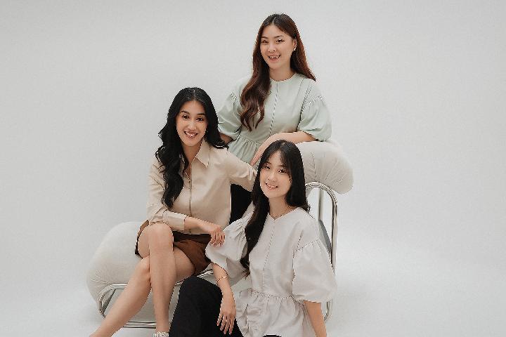 Cari Blouse yang Stylish dan Nyaman, Cek Koleksi Beatrice Clothing Berikut
