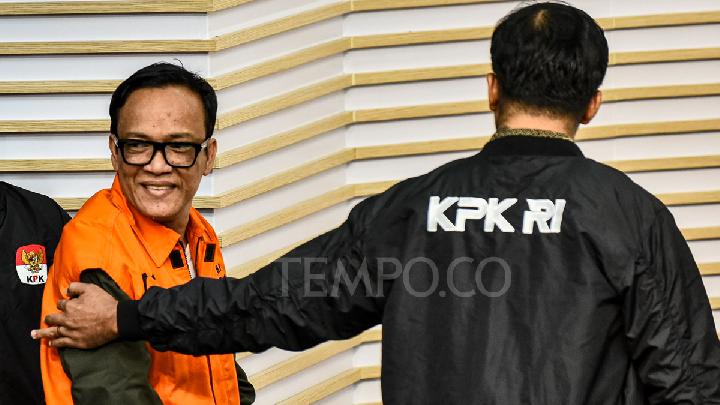 Indonesia's Prabowo Fires Deputy Manpower Minister Amid Corruption Scandal