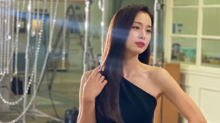 Cerita Kim Tae Hee Besarkan Dua Anak dan Kembali ke Dunia Akting