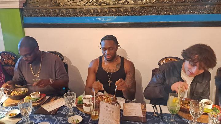 Rapper Melly Mike Tastes Indonesian Cuisine; Ayam Pop Is His Favorite