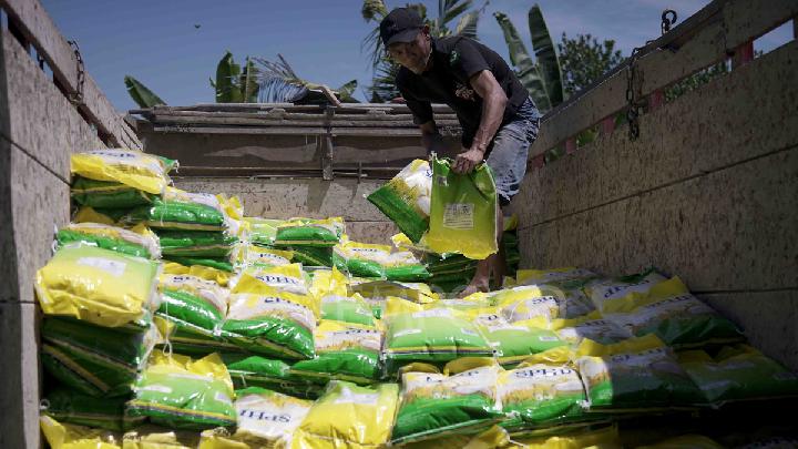 DPR Usul Bapanas dan Bulog Digabung Jadi Kementerian