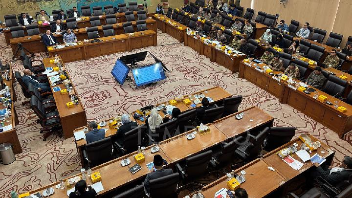 Sindiran Formappi untuk DPR yang Percepat Rapat karena Takut Terjebak Macet saat Demo