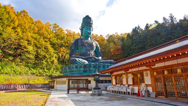 Jelajahi Aomori Penghasil Apel di Jepang Utara