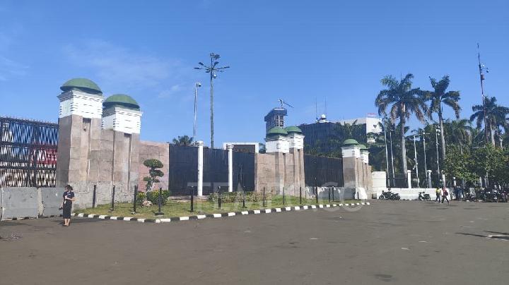 August 28 Labor Protest: DPR Orders Employees to Work from Home